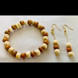 MULTI COLORED ROUND STRETCHY WOOD BRACELET AND EARRINGS SET